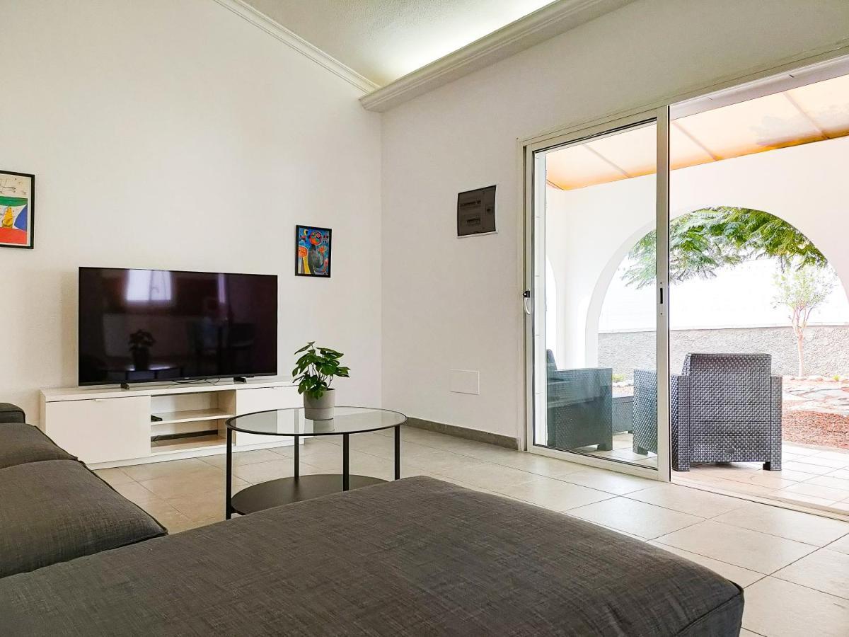 Pretty Terrace Holiday House In Maspalomas بلايا ديل إنغلز المظهر الخارجي الصورة